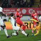 MENGHARUKAN: Momen menakutkan bagi Monza saat pertandingan antara Monza vs Inter Milan, Minggu (14/01/2024) WIB. (Foto:ISTIMEWA). 