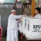 HAK DEMOKRASI: Dokumentasi Habib Riziek Shihab seusai menunaikan hak demokrasinya di Pilpres 2024. (Ist/TELITI) 