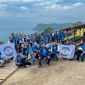 Sejumlah orang abadikan momen saat berada di JLS yang ada di Tulungagung. (Ist/Teliti) 